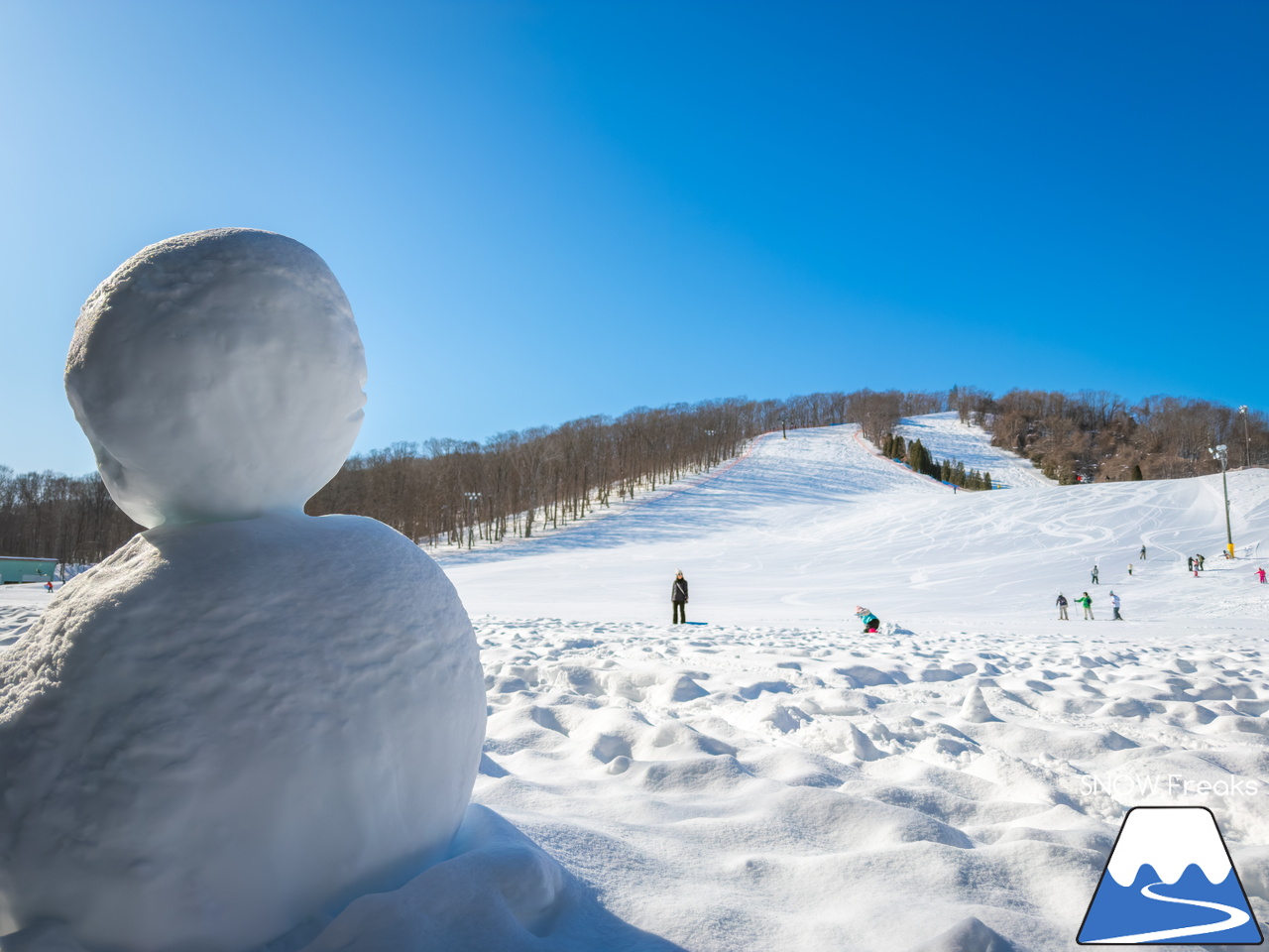 安平町営安平山スキー場｜こんなスキー場が近所にあったら最高…。コンパクトなのに飽きの来ない『あんぺいざん』スキー場♪